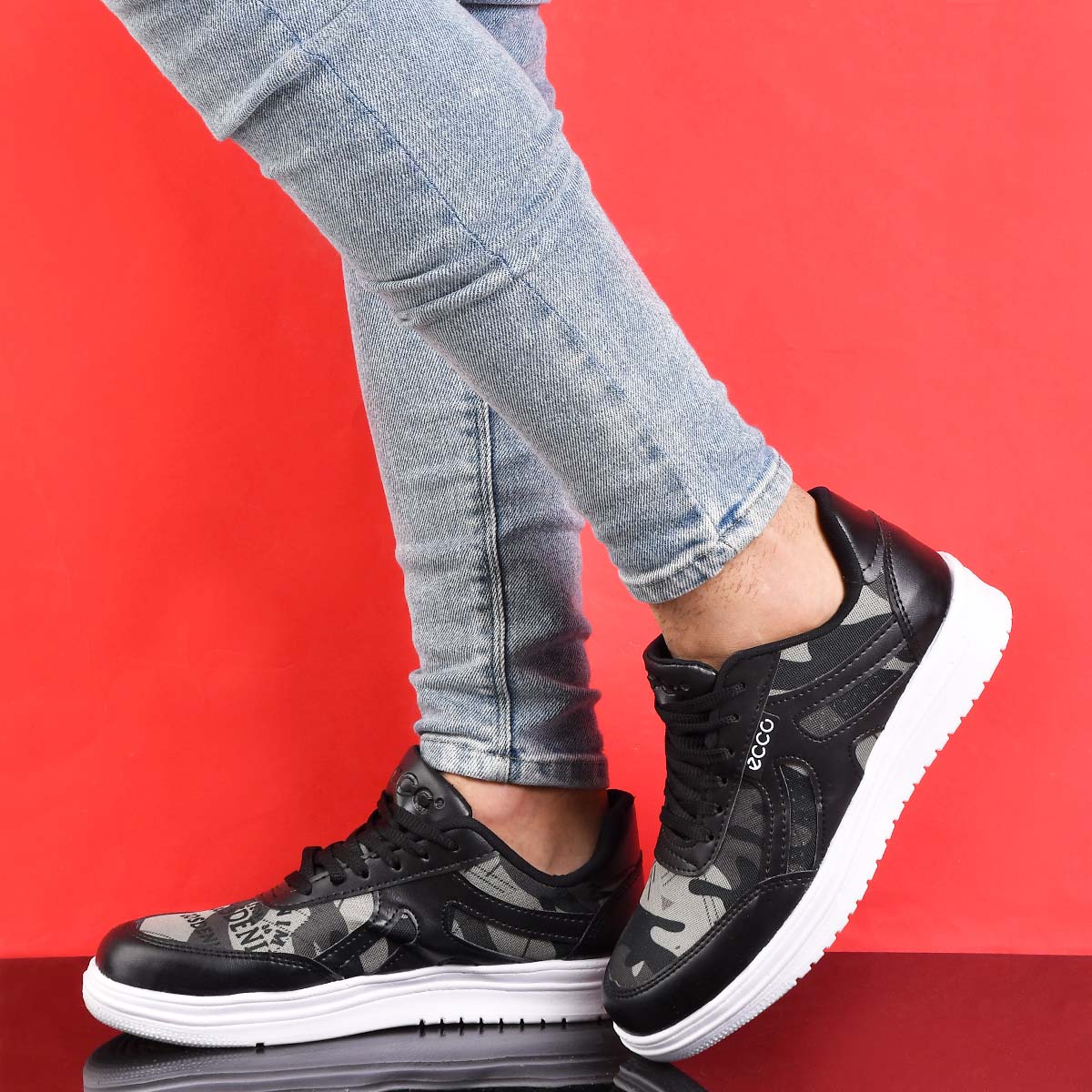 کفش مردانه eccoچریکی مدل bakhsha