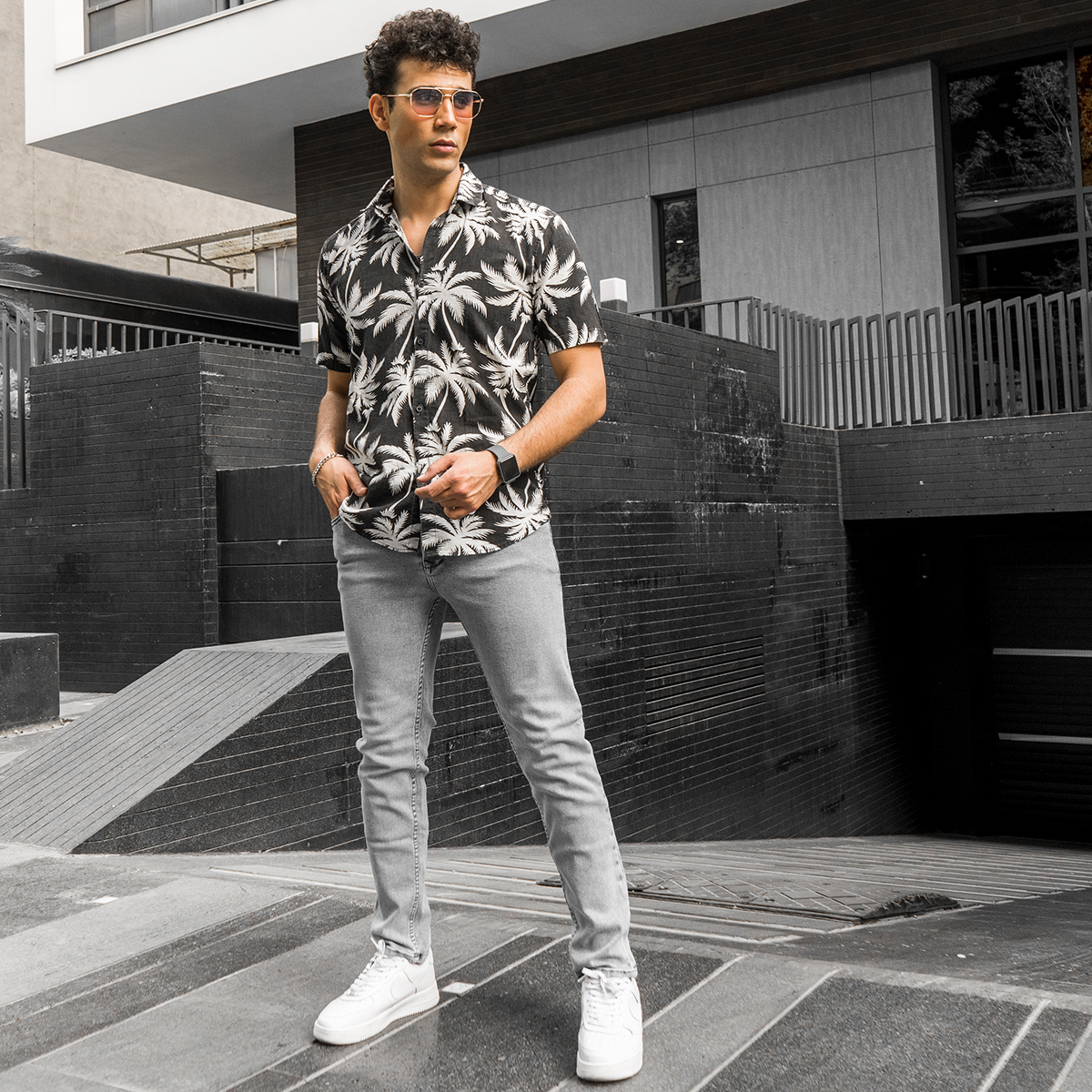 پیراهن هاوایی مردانه مشکی سفید مدل Riofer