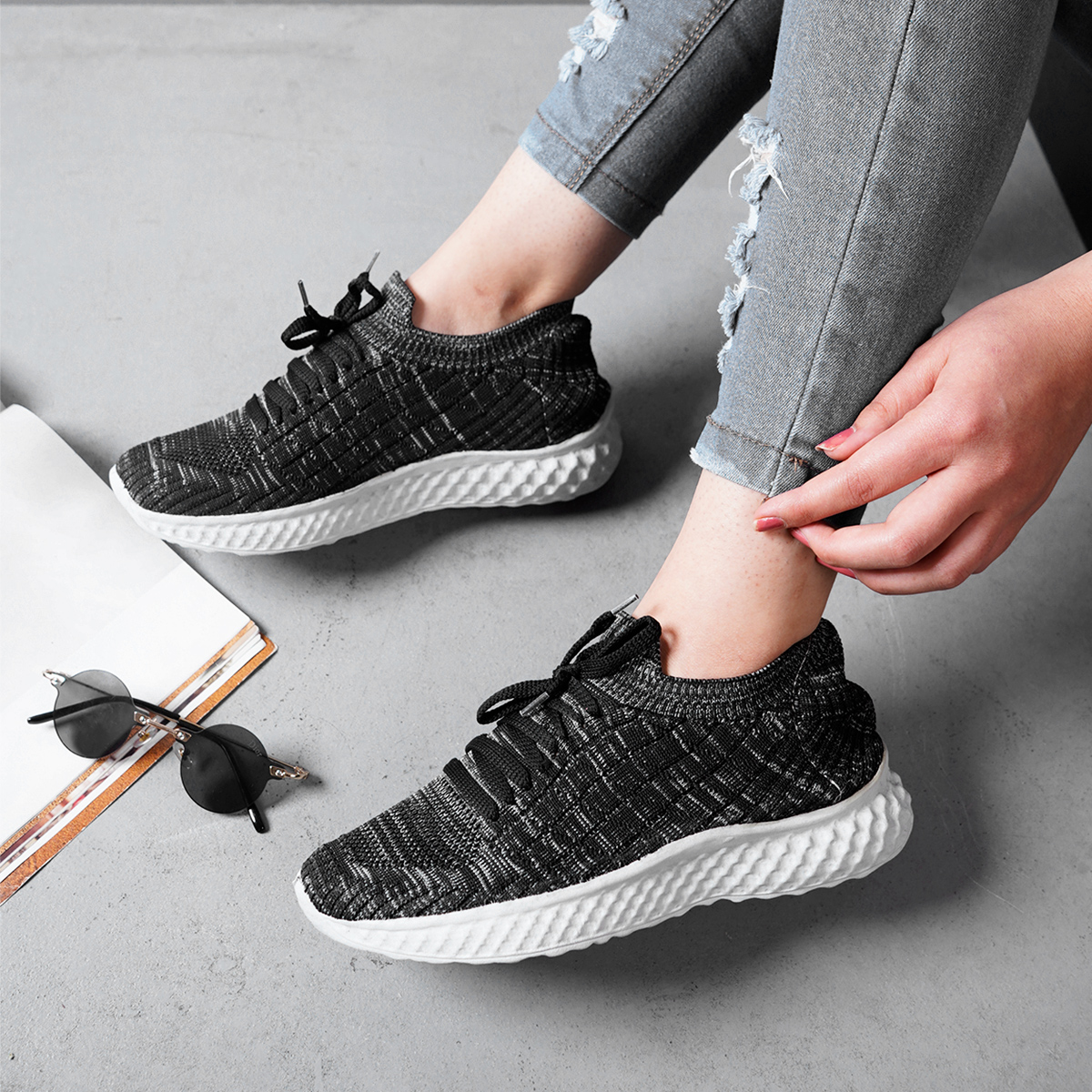 کفش ورزشی زنانه مشکی مدل Bela