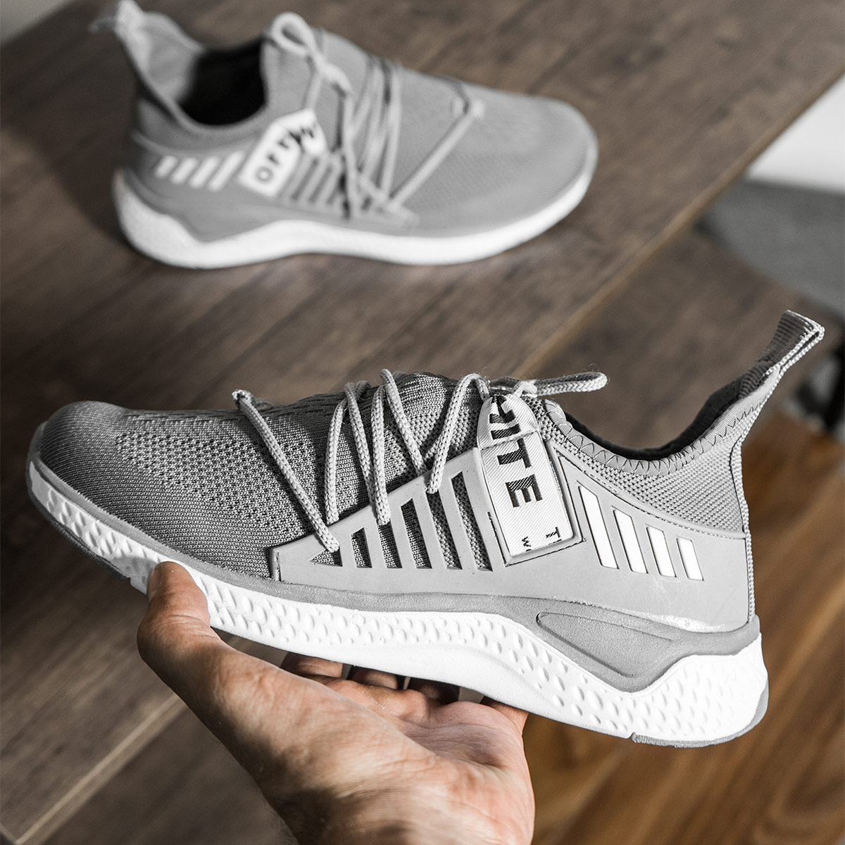 کفش ورزشی OFF WHITE مردانه مدل liberal