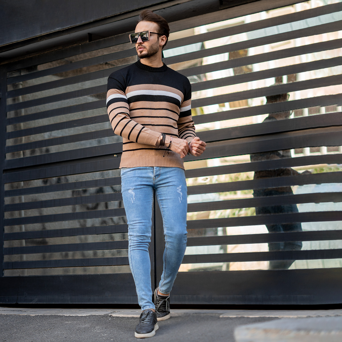 پلیور دورنگ مشکی کرم مدل Zaka