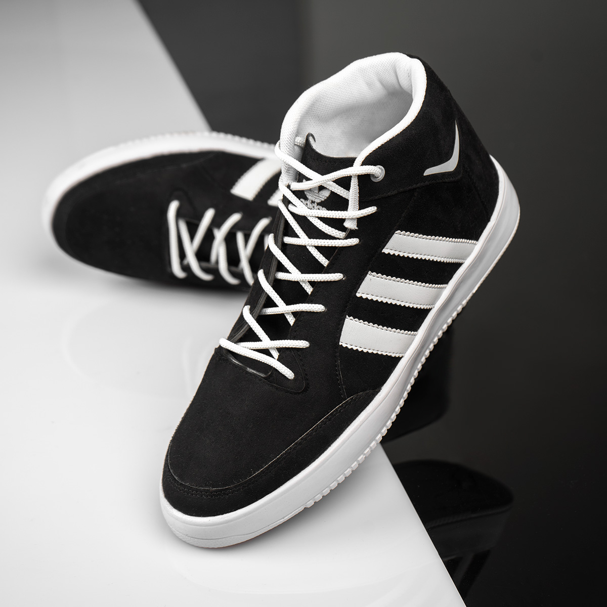 نیم بوت Adidas مردانه مشکی مدلsanil