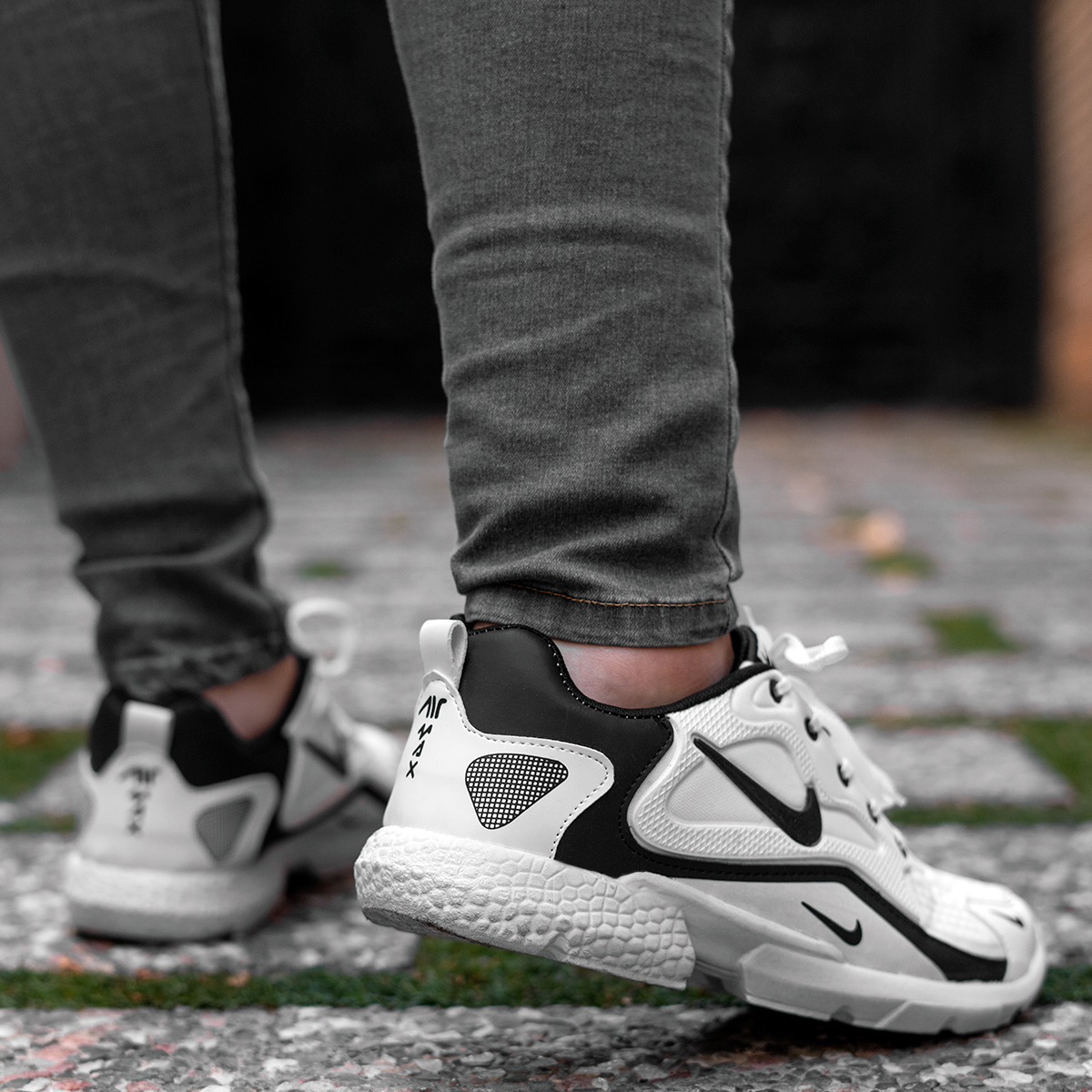 کفش ورزشی نایک سفید مردانه مدل HOMAN