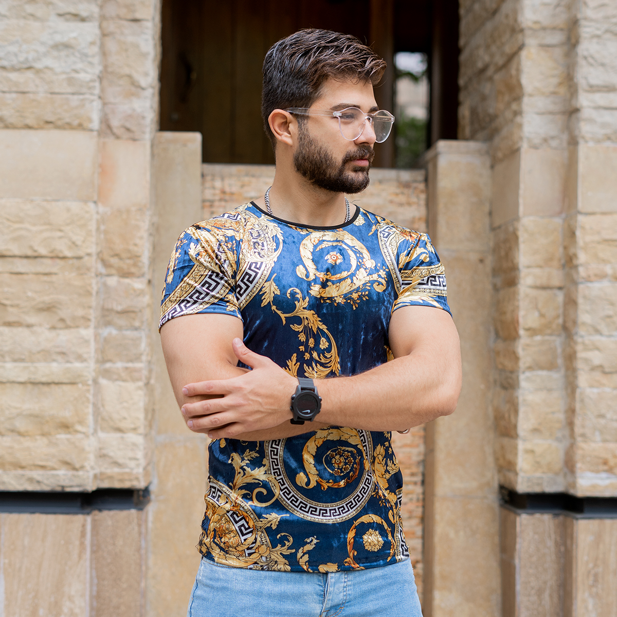 تیشرت مخمل سرمه ای طلایی ورساچه مردانه مدل 65