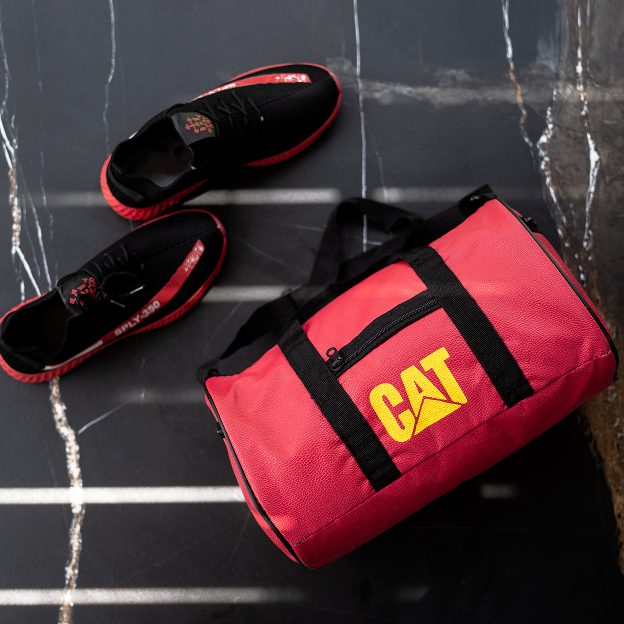 ساک ورزشی Cat قرمز مدل Bahram