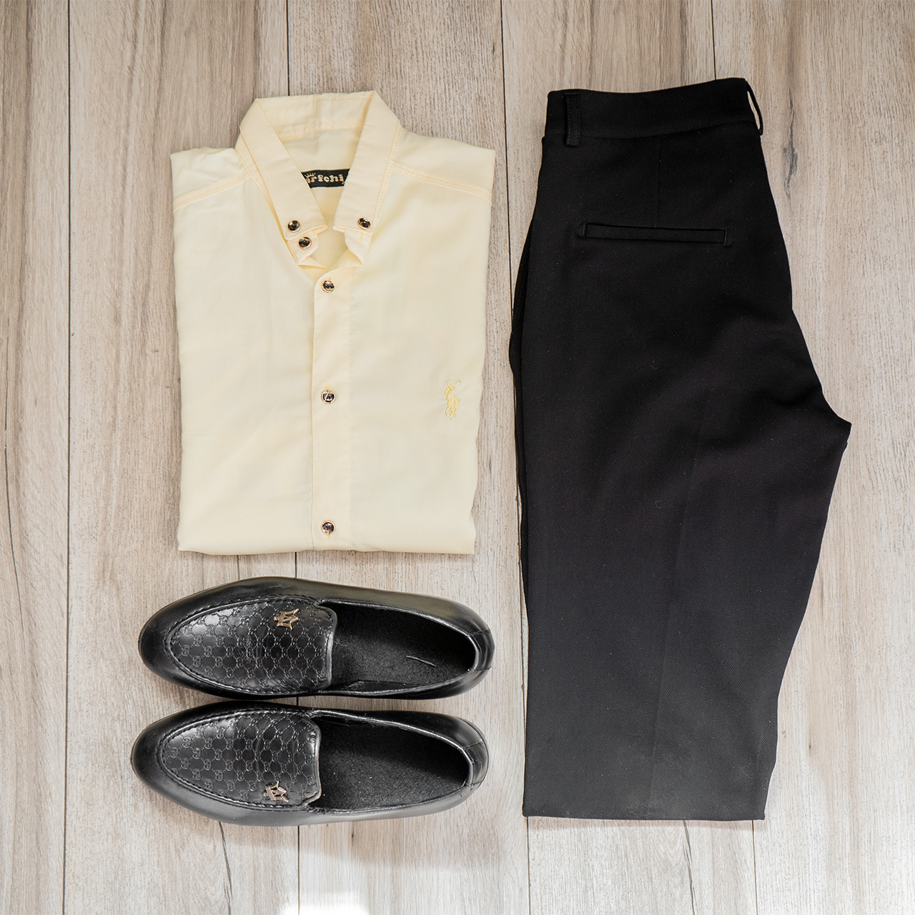 دو تا پیراهن مردانه زرد مدل VQ