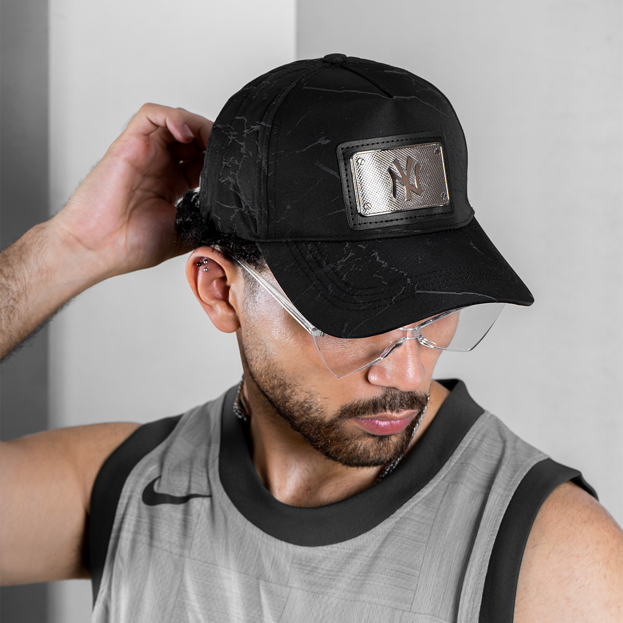 کلاه مردانه مشکی مدل NY