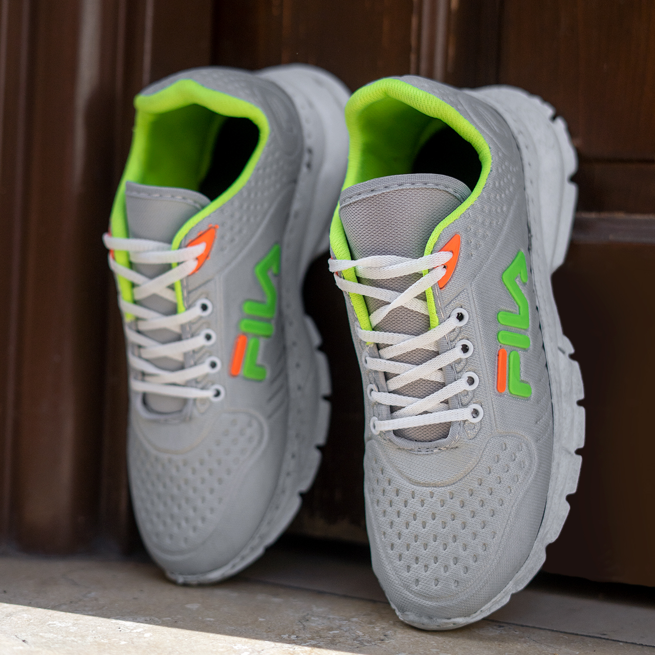 کفش ورزشی (T) فیلا طوسی روشن مردانه مدلRibo