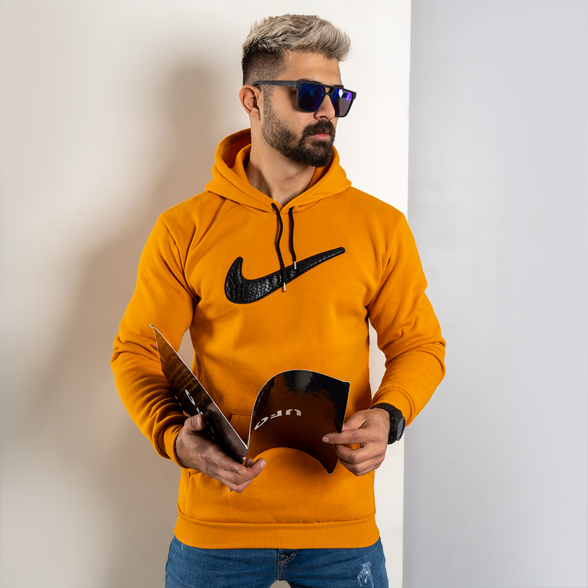 هودی Nike خردلی مردانه مدل Raymond