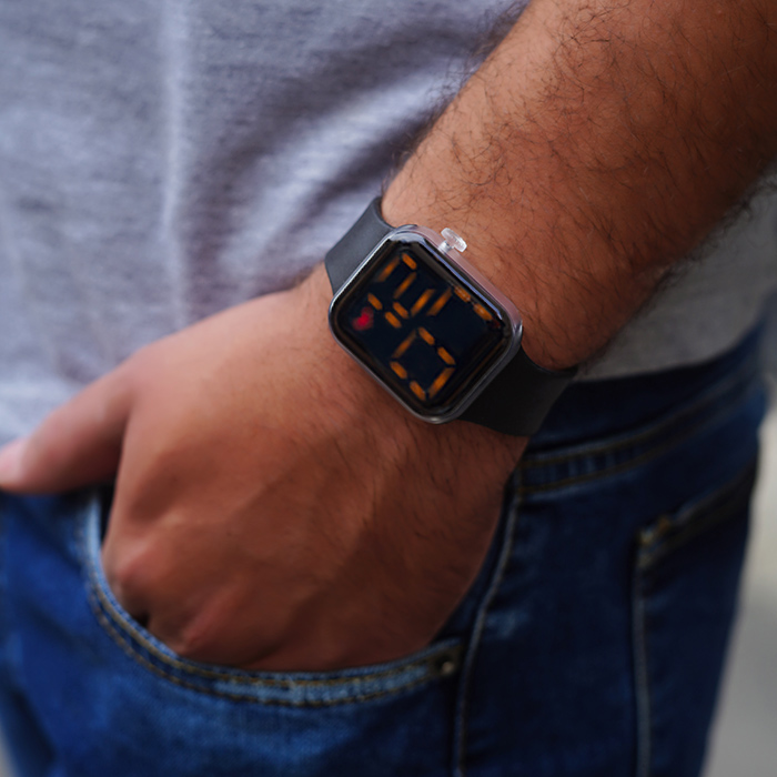 ساعت مچی LED مشکی مدل R32