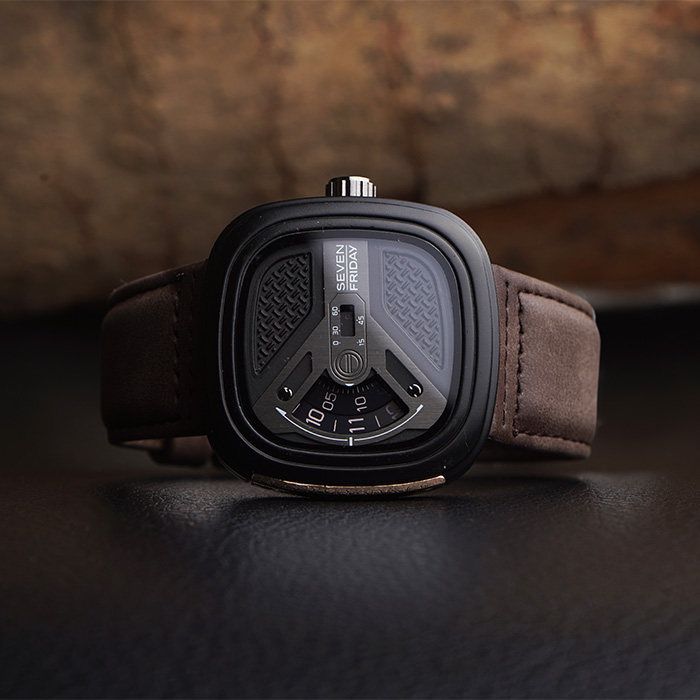 ساعت sevenfriday قهوه ای صفحه مشکی مدل richard