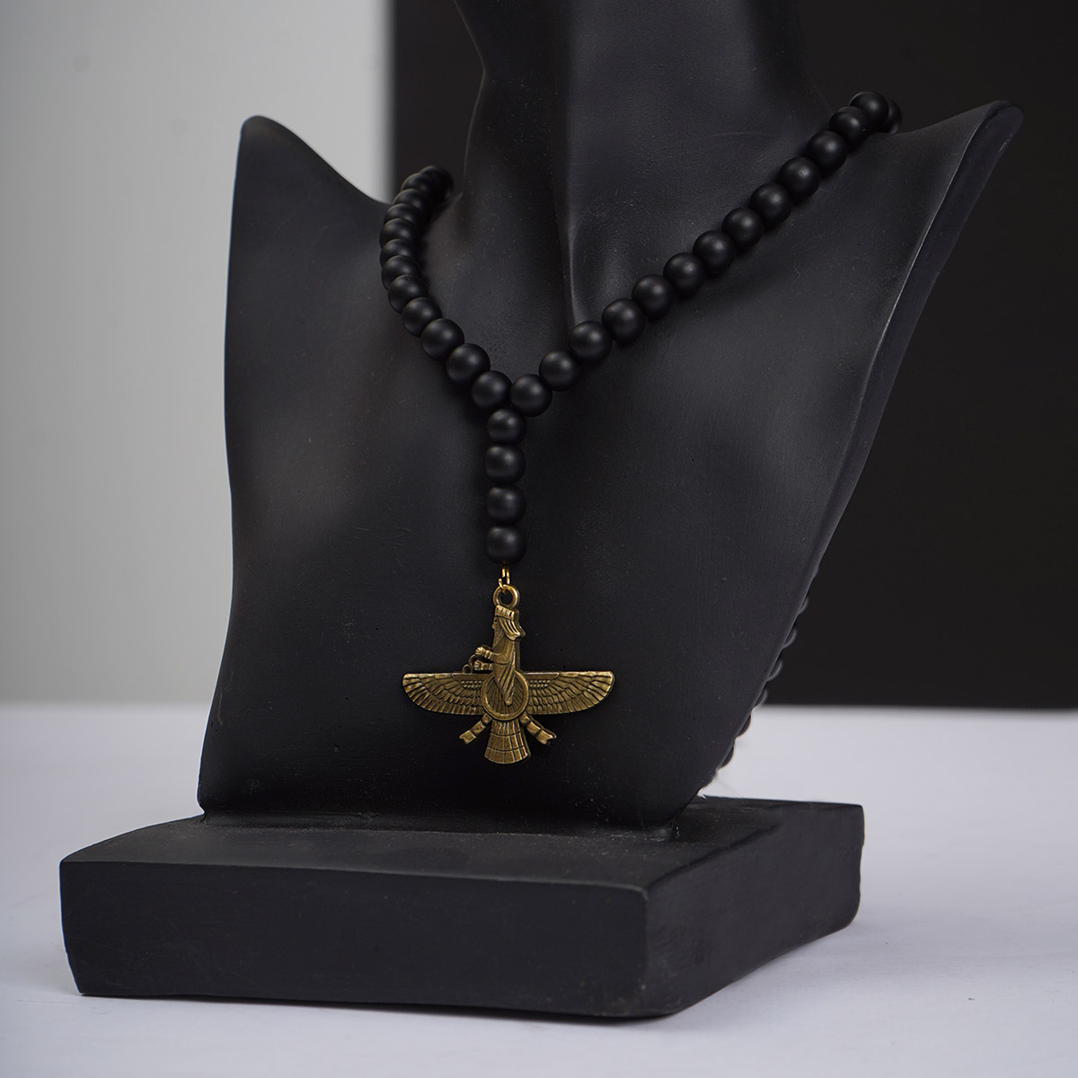 گردنبند آویز دار مردانه مدل Faravahar