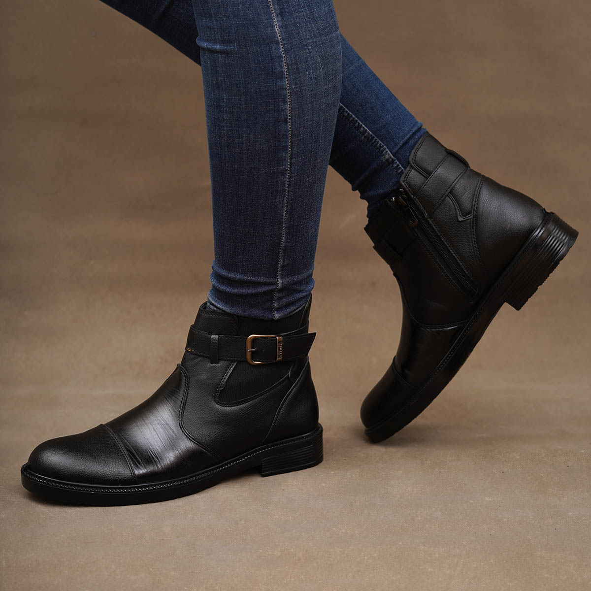 نیم بوت مشکی مردانه مدل Raybod