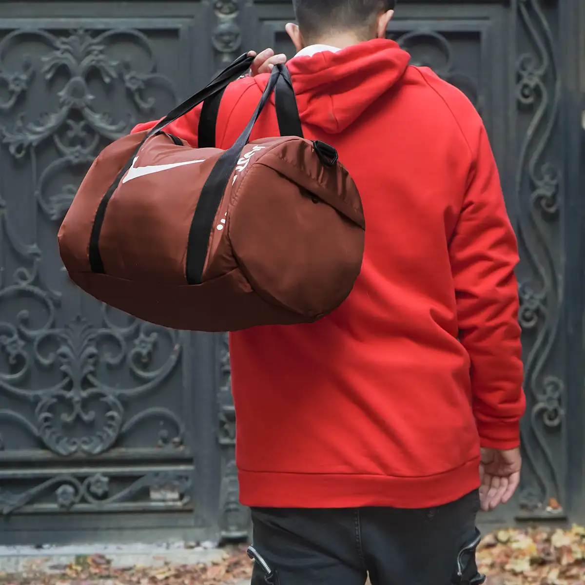 کیف ورزشی نایک زرشکی مدل jenga