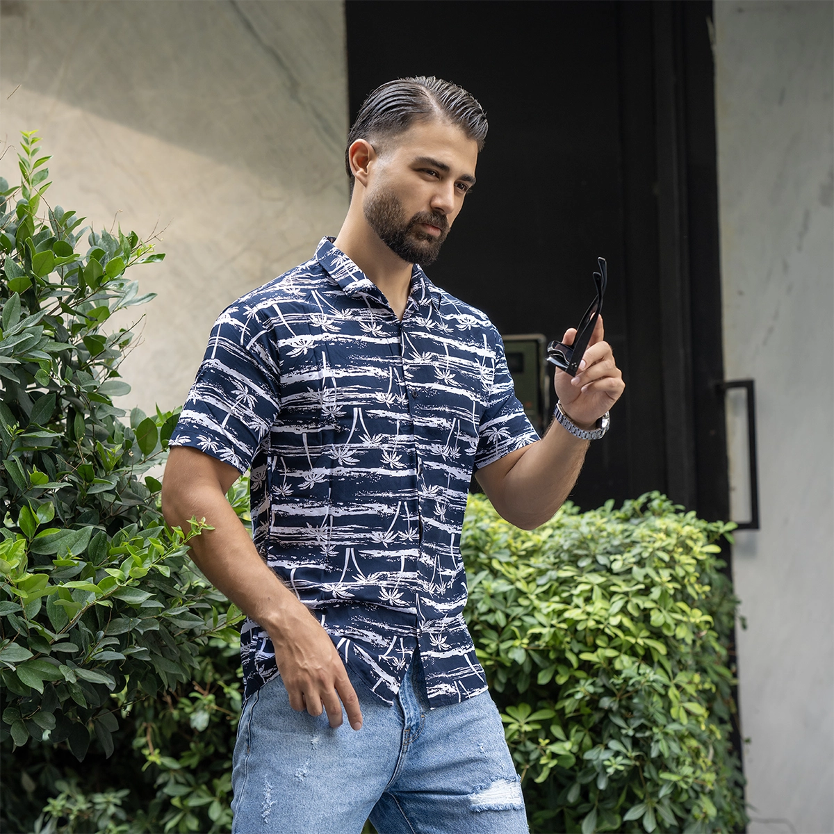 پیراهن هاوایی سرمه ای طرح نخل مردانه مدل 22Zx