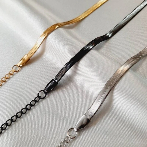 نیم ست مشکی ماری مدل fered