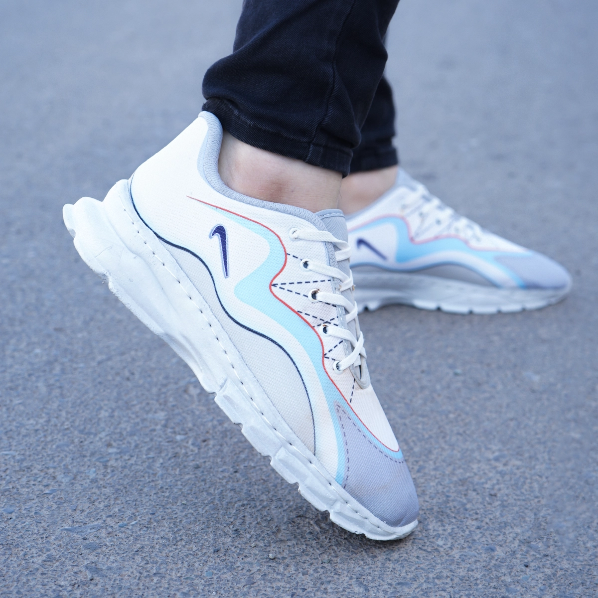 کفش ورزشی مردانه (T) نایک مدل خط چین