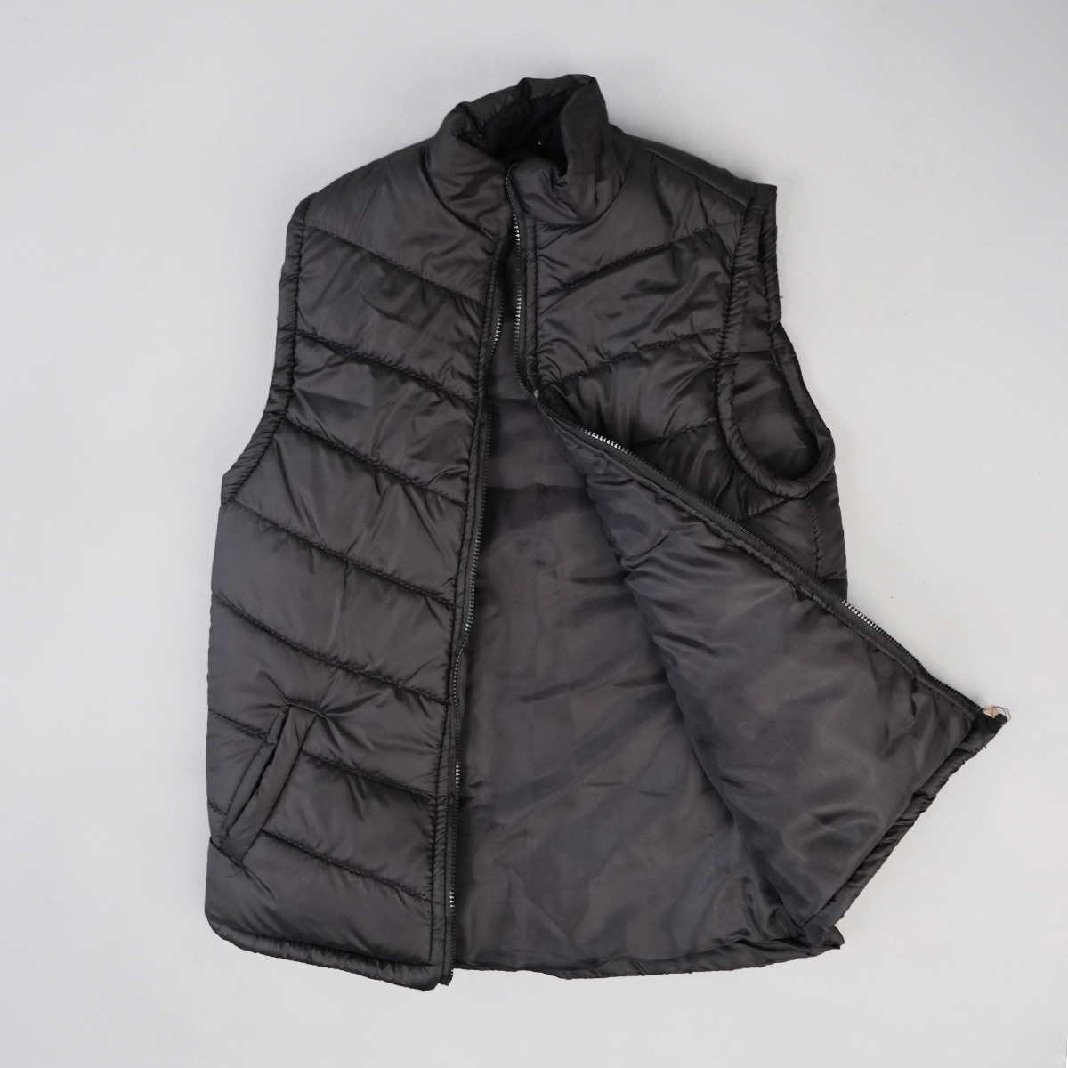 پافر مردانه مشکی مدل Saniyar