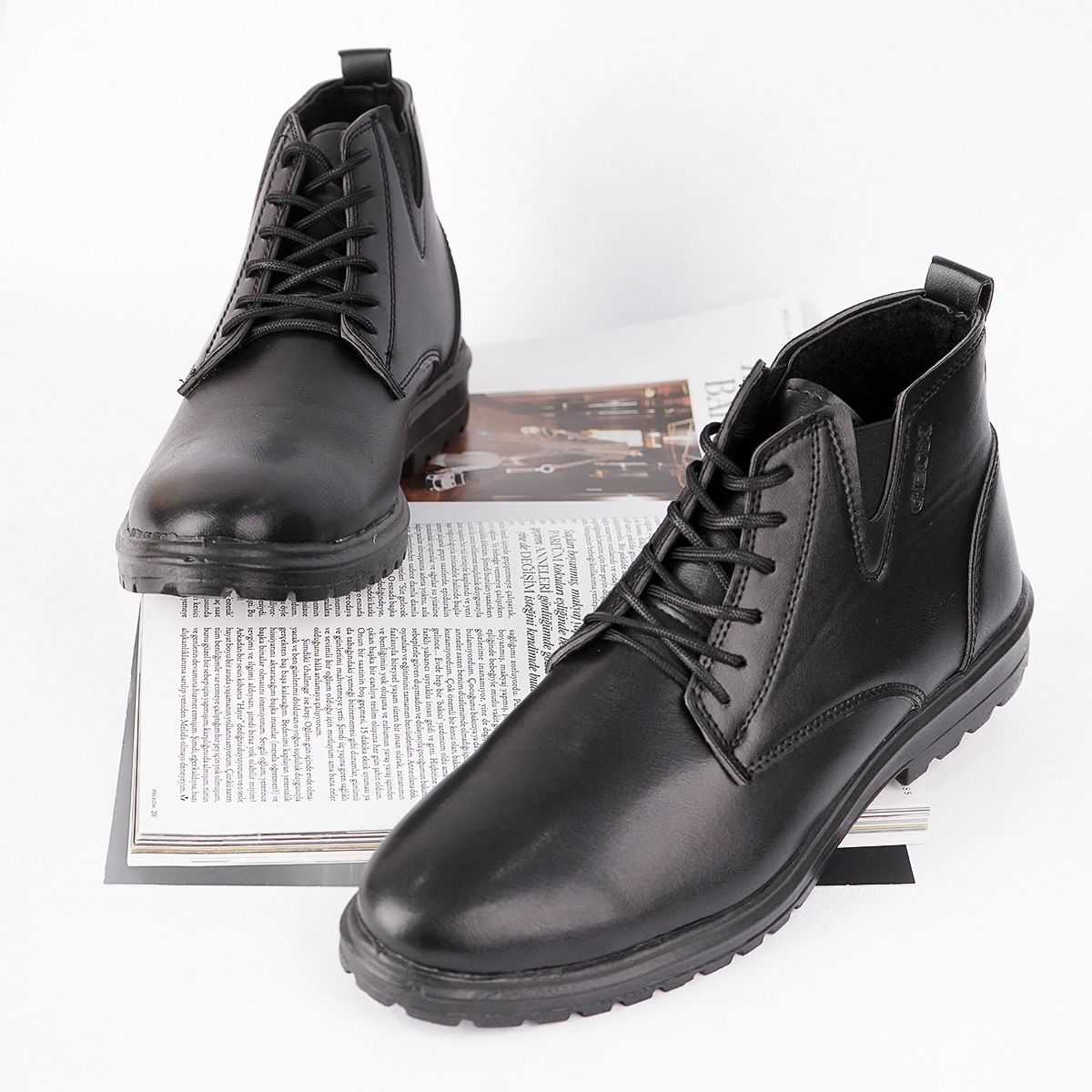 نیم بوت مردانه مشکی مدل GEOX