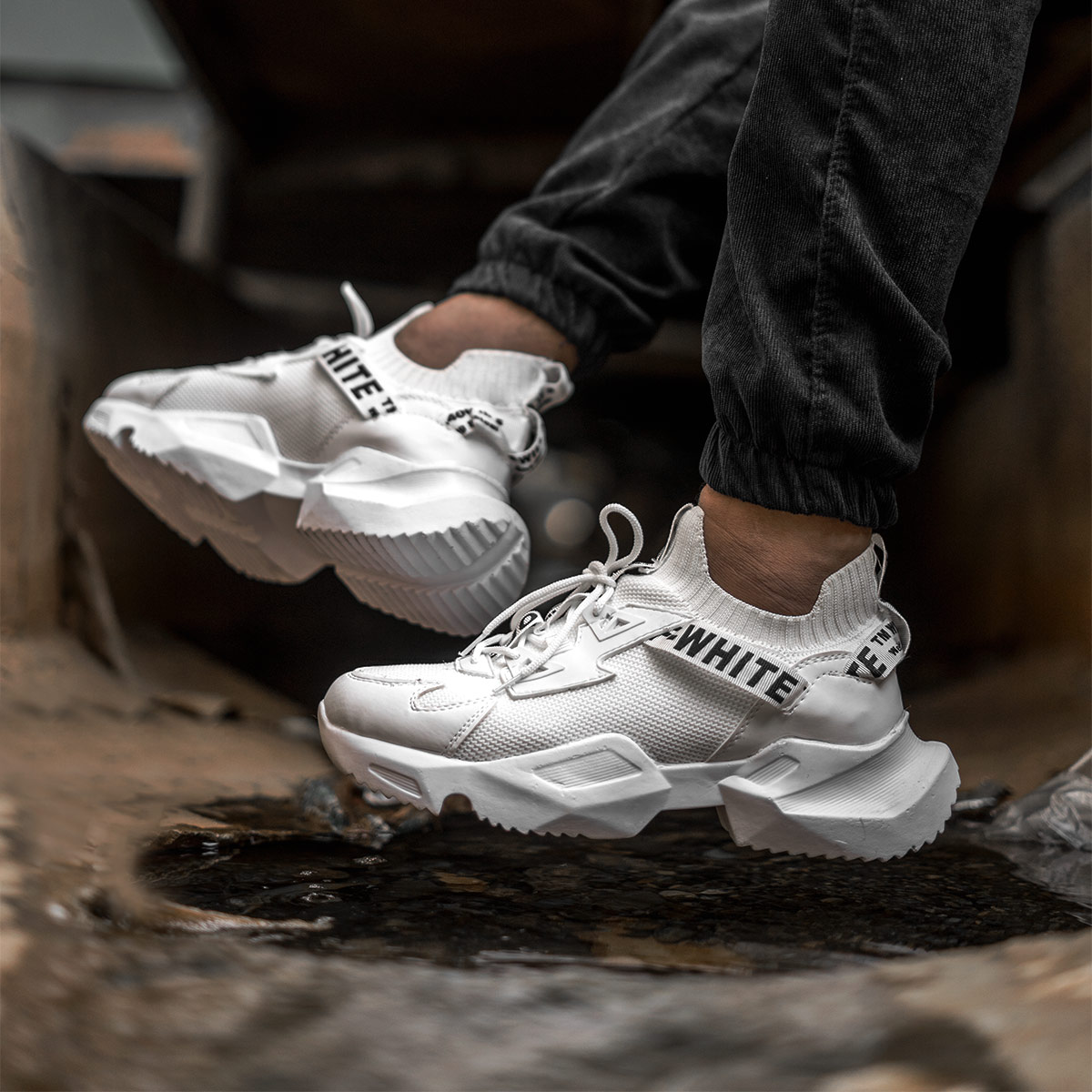 کفش ورزشی OFF WHITE مردانه سفید مدل Loka-