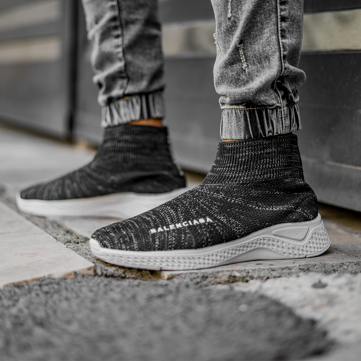 کفش ورزشی Balenciagaمردانه مشکی مدل Lonix