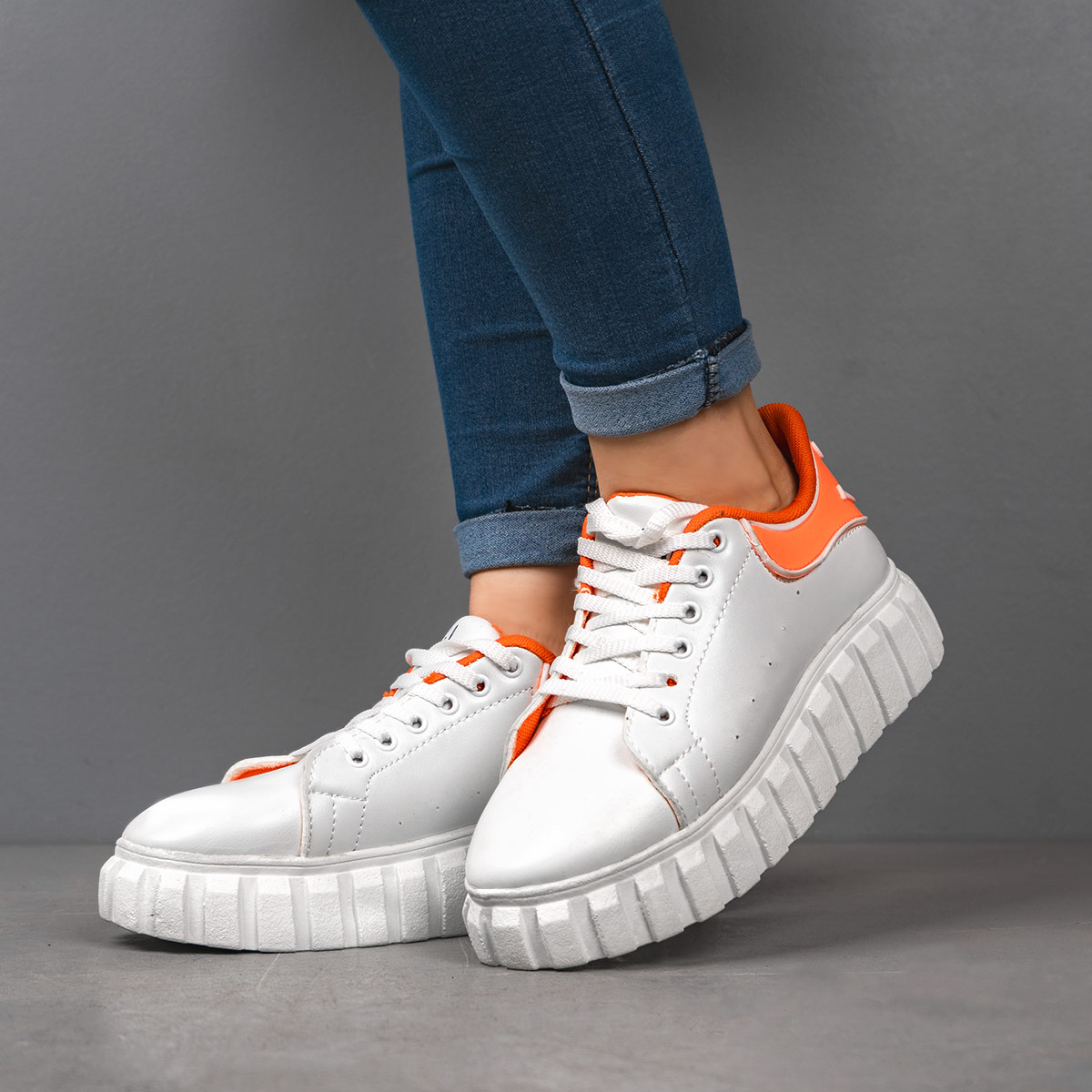 کفش ورزشیsmile زنانه سفید نارنجی مدل Aspin